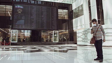 دلار-قیمت-ارز-بازار-نرخ-مبادلات مالی-صادرکنندگان-واردکنندگان-سود-تست-دستگاه-تجهیزات-بورس-طلا